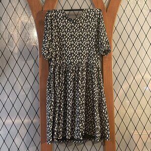 Inez Bubble Sleeve Dress